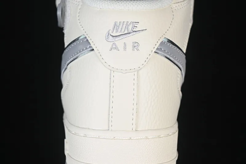 All categories Nk Air Force 1 Air Force Series Nk Air Force 1 Mid Air Force mid-top Nike Air Force 1 Mid Beige and gray two-color bottom Starry Air Force One mid-top casual sneakers XL0236-232